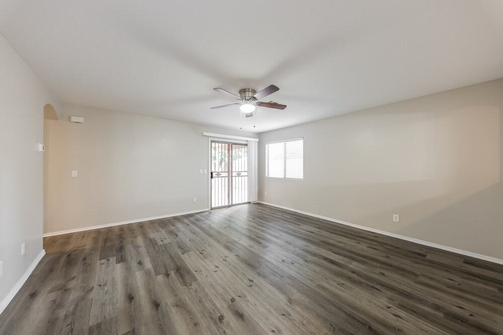 7637 S 27th Way - Photo 3 of 16