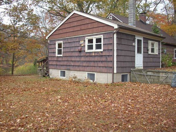 Mill Pond Village Condominiums Apartments CT145, Westbrook, CT 06498