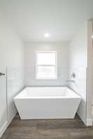 featured image of 4 Huntshire Avenuemid #2975