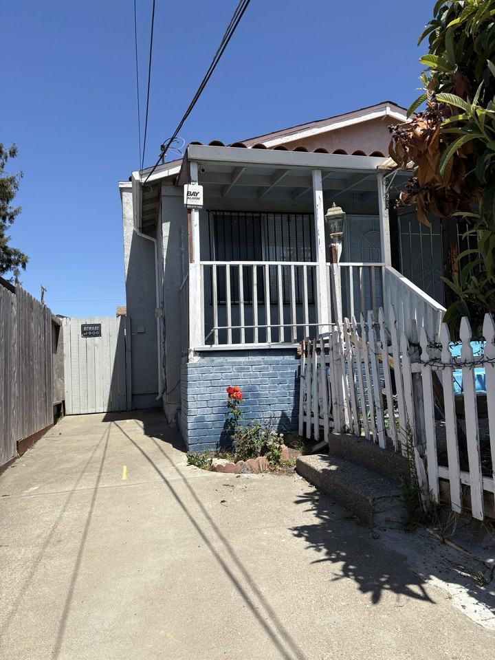 2625 78th Ave #NA - Photo 2 of 32