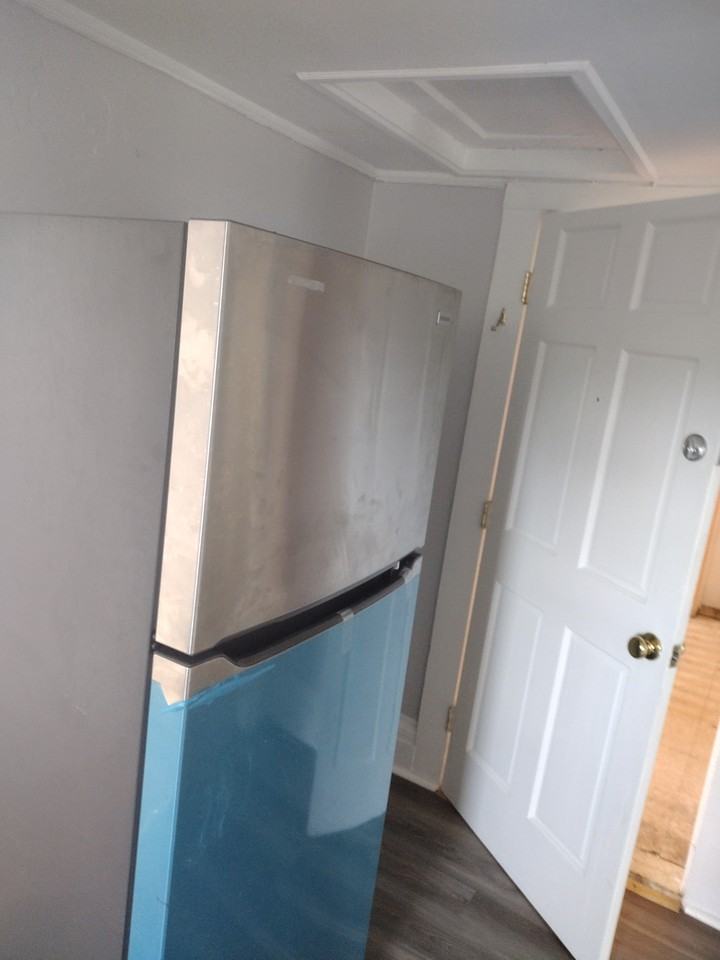 613 3rd Avenue #4 - Photo 4 of 15