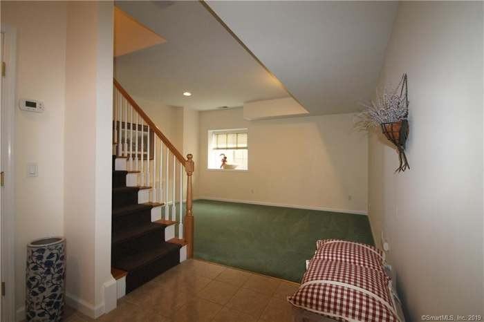 49 Woodcrest Ln #NA - Photo 2 of 25