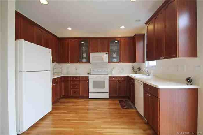 49 Woodcrest Ln #NA - Photo 5 of 25