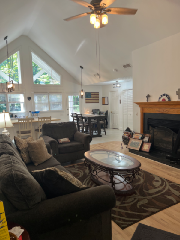 136 Hickory Hills Dr - Photo 5 of 8