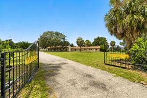 featured image of 8094 Sw 52nd Ct