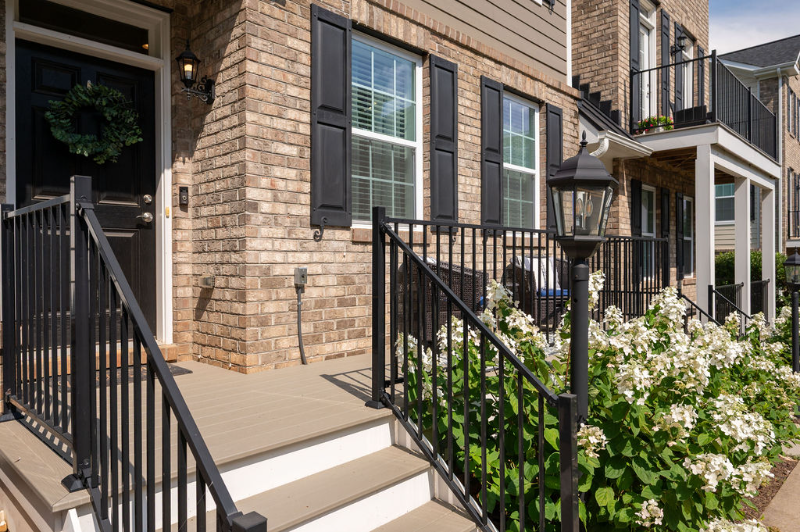 1054 Old Trail Dr - Photo 2 of 26