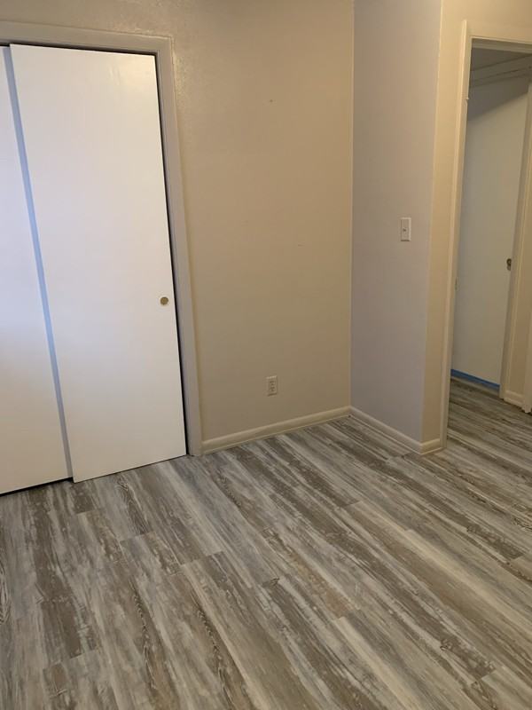 1801 North Gentry Lane - Photo 5 of 8