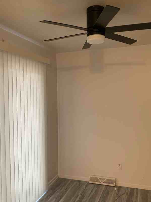 1801 North Gentry Lane - Photo 7 of 8