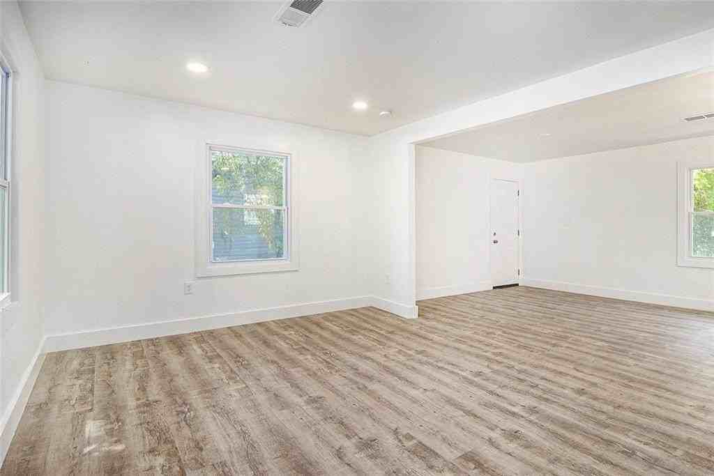 1317 Redford Dr Se - Photo 2 of 12