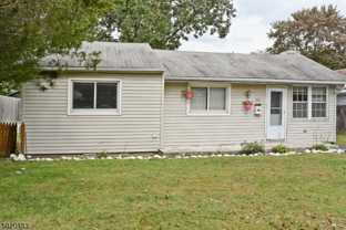 218 Hiawatha Blvd - Photo 1 of 1