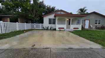 featured image of 1066 Nw 112th St #1066