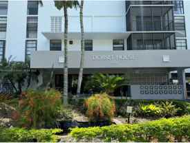 2500 Ne 135th St #B805 - Photo 1 of 1