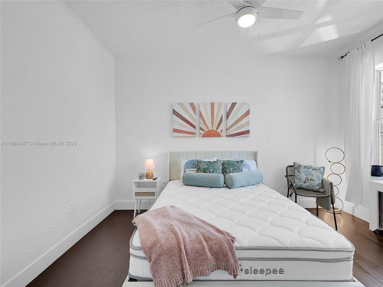 1618 Michigan Ave #25 - Photo 7 of 16