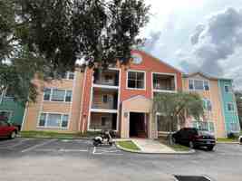 featured image of 2601 Sw Archer Rd #211