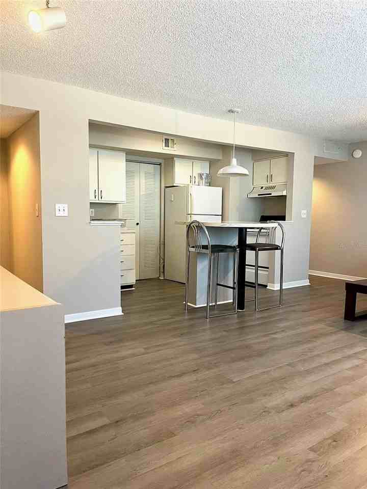 2601 Sw Archer Rd #211 - Photo 5 of 19