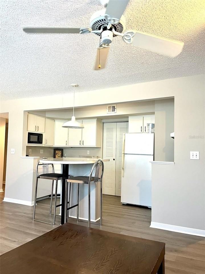 2601 Sw Archer Rd #211 - Photo 6 of 19