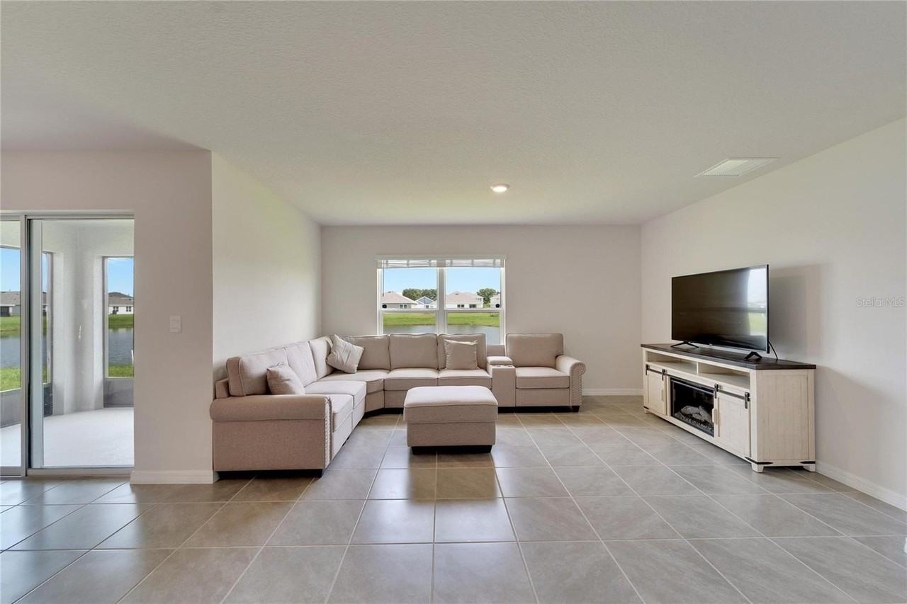 3724 111th St E - Photo 6 of 50