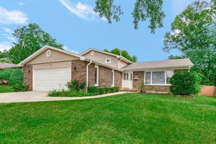 12 W Beech Dr - Photo 1 of 1