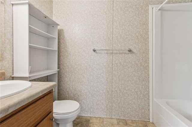 3008 River Rd - Photo 7 of 11