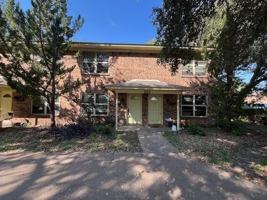 featured image of 511 N Brazos St #C