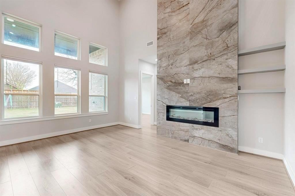 2314 Windjammer Way - Photo 7 of 40