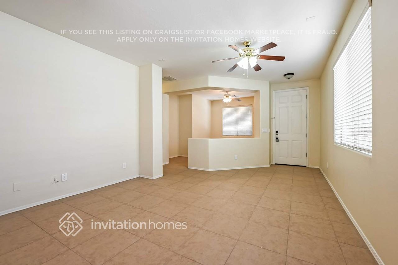 3736 W Ghost Flower Ct - Photo 3 of 10