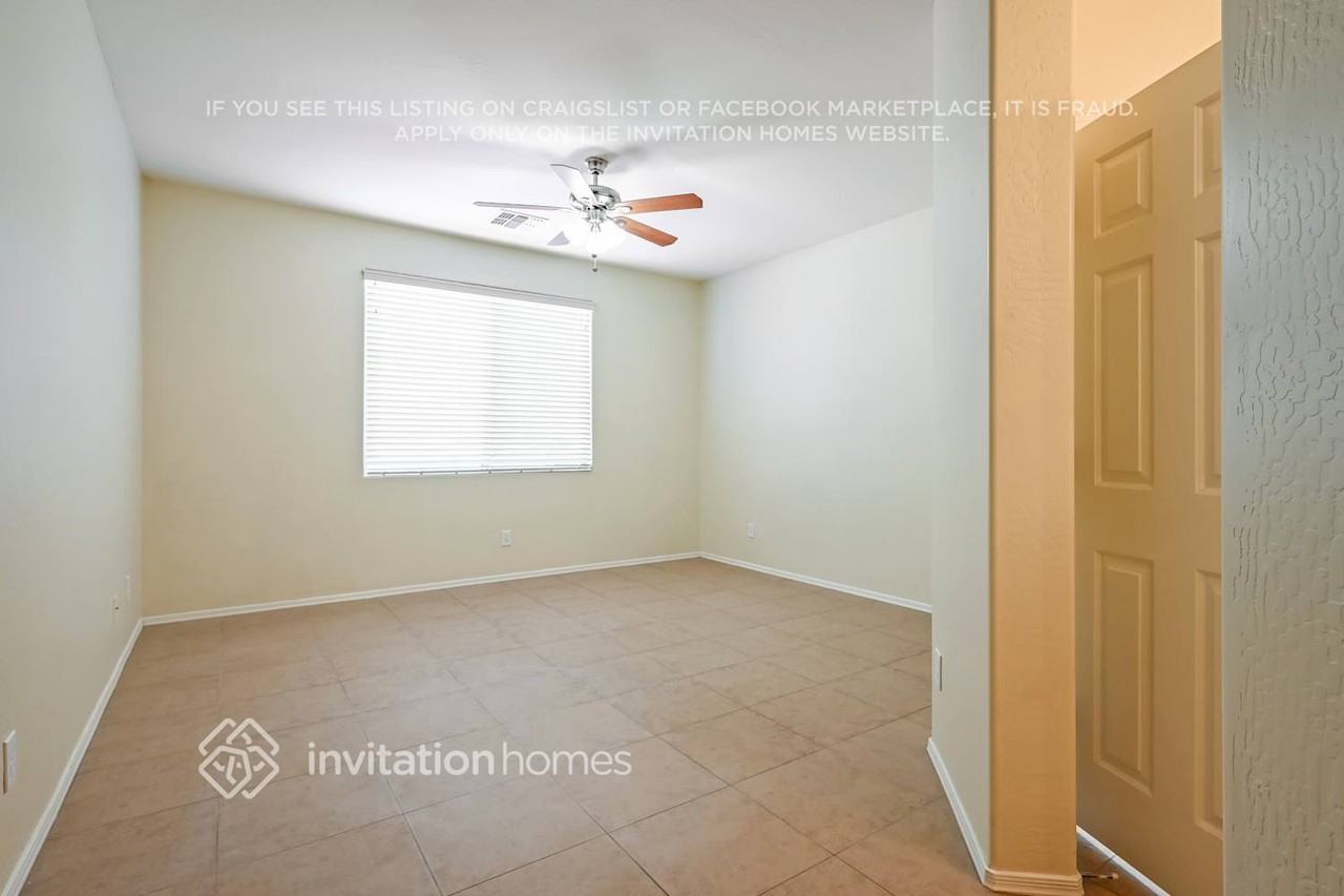 3736 W Ghost Flower Ct - Photo 5 of 10