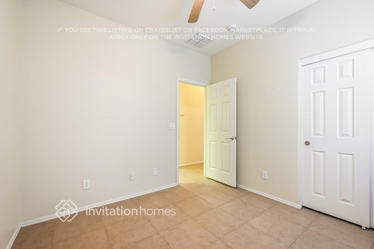 3736 W Ghost Flower Ct - Photo 6 of 10