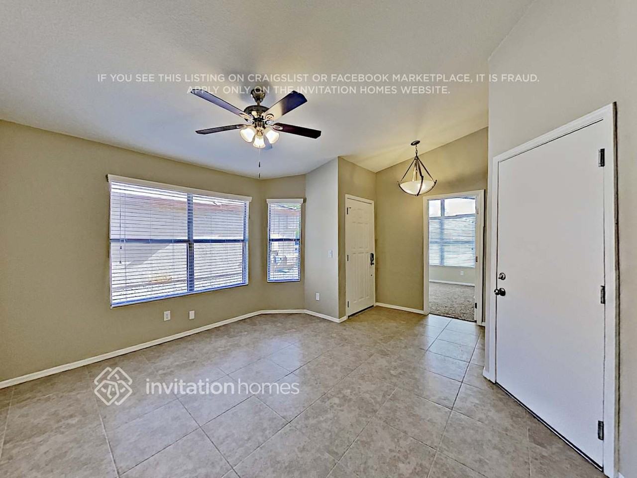 2330 E Pinto Dr - Photo 3 of 19