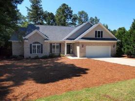 130 Oakmont Cir - Photo 1 of 1