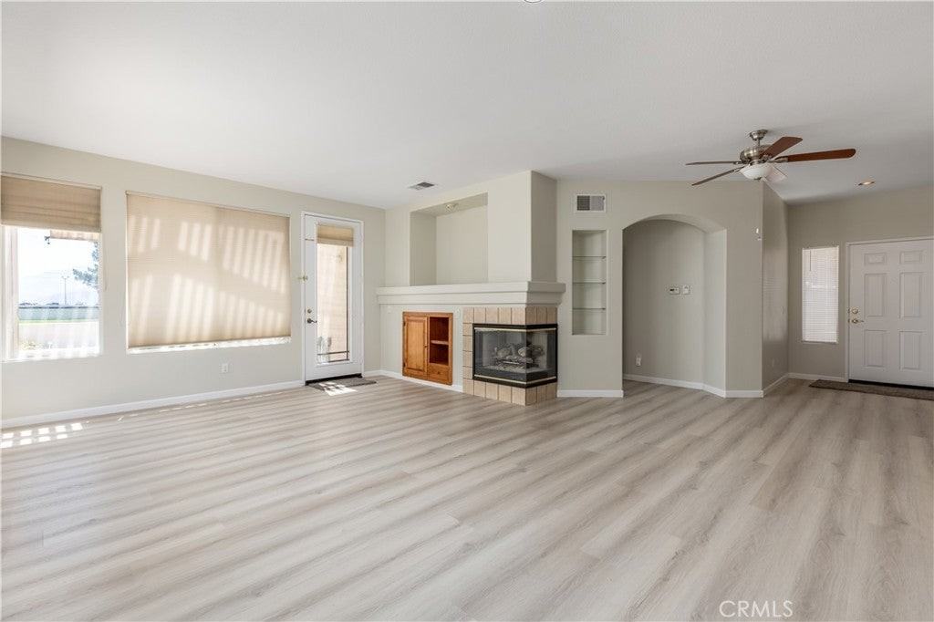 721 Big Spring Dr - Photo 5 of 21