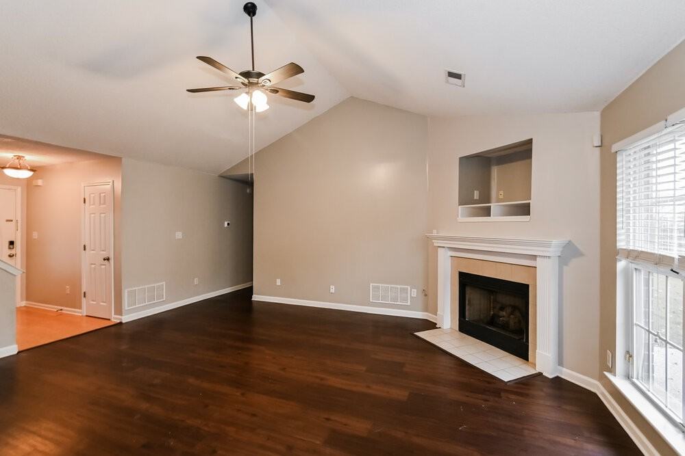 5109 Jon Oak Dr - Photo 5 of 17