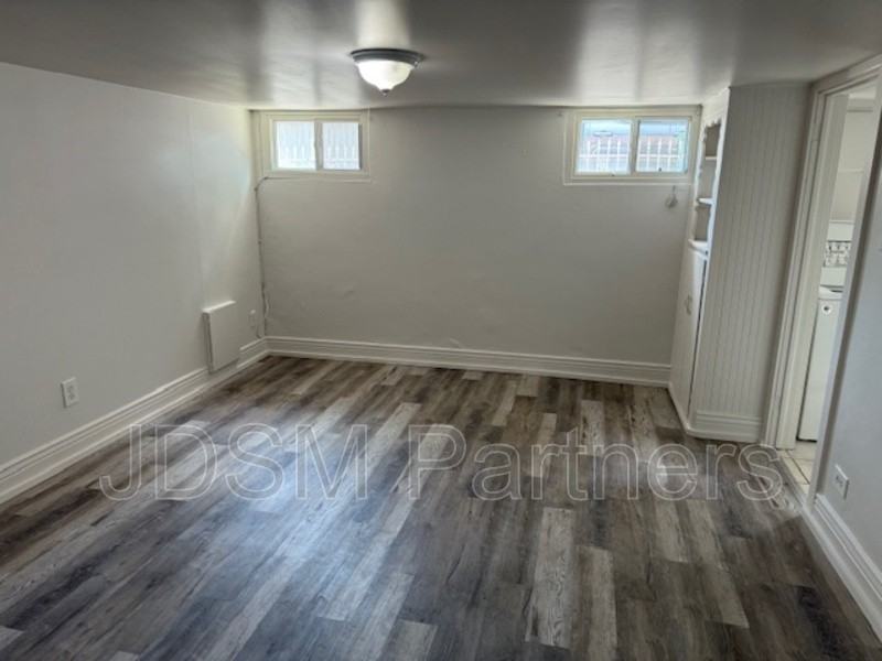 3319 Lowell Blvd #B - Photo 7 of 32