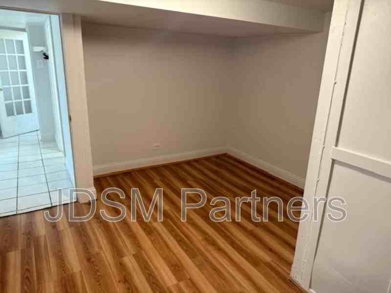3319 Lowell Blvd #B - Photo 5 of 32