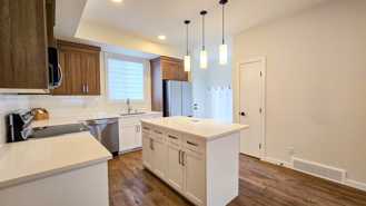 299 Wolf Willow Blvd Se #NA - Photo 1 of 1