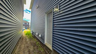 86 Creekside Manor Sw #LOWER - Photo 1 of 1