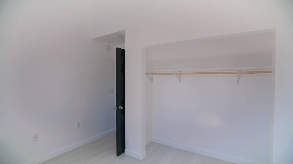 7945 Yolanda Ave #NA - Photo 5 of 12