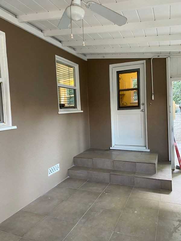 1165 Irving Ave - Photo 3 of 3