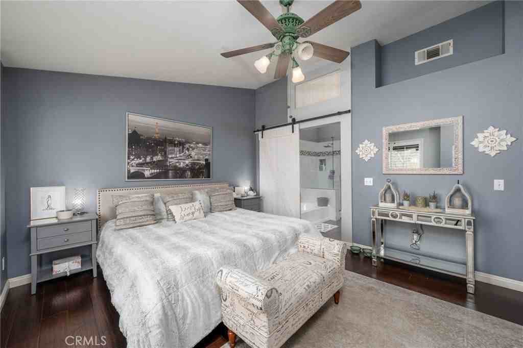 956 N Turner Ave ##26 - Photo 2 of 9