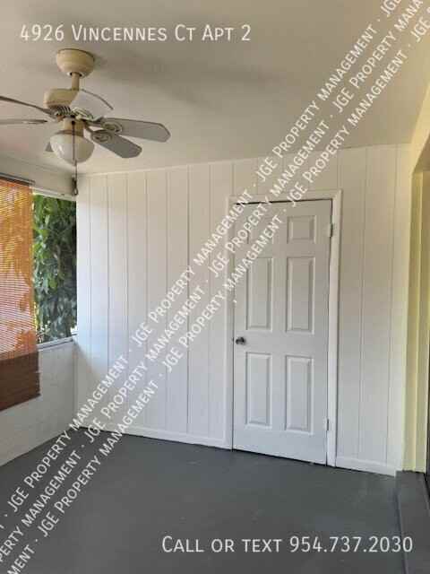 4926 Vincennes Ct Apt 2 - Photo 3 of 19