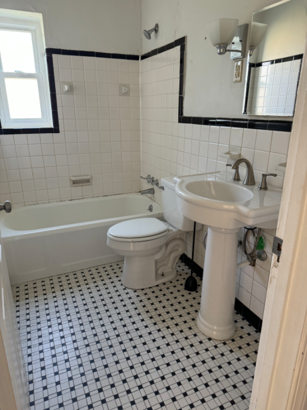 88 Riverside Dr #2 - Photo 3 of 12