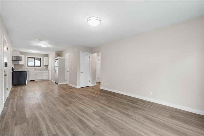 420 Lordwith Dr - Photo 7 of 21