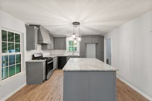 735 W 9th Ave - Photo 1 of 1