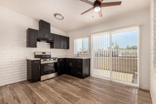 5946 W Rose Ln #C - Photo 1 of 1