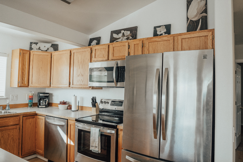 5851 Ridgelake Cir - Photo 2 of 7