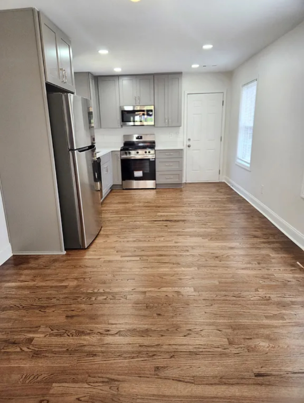 646 Quillian Ave - Photo 3 of 11