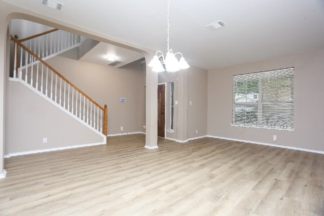 14514 Redwood Vly #NA - Photo 4 of 31