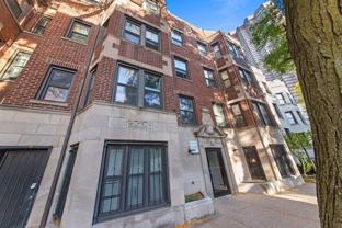 3727 N Pine Grove Ave #203 - Photo 1 of 1