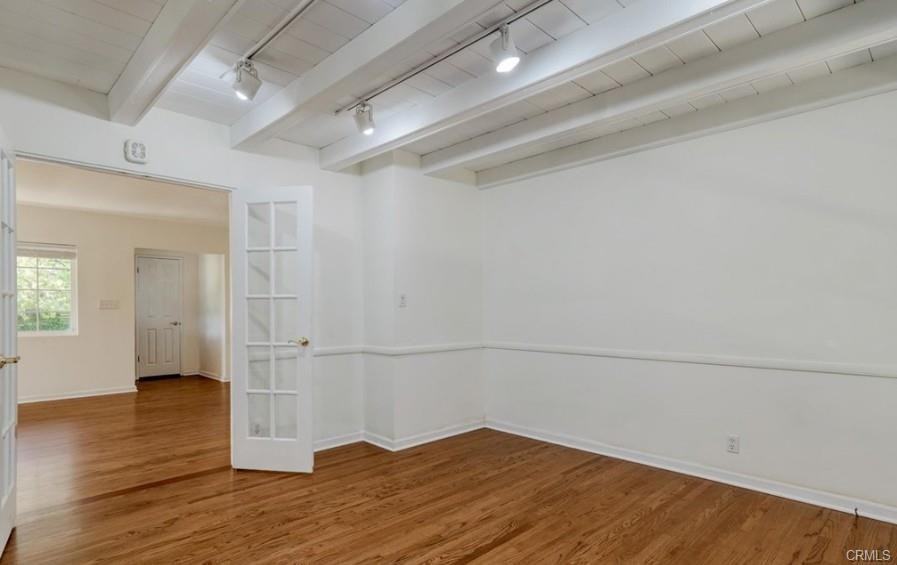 17556 Tribune St - Photo 2 of 8