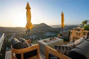 featured image of 6206 E Cliffway Dr